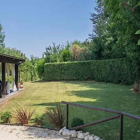 La Casa Del Bosco Holiday home *